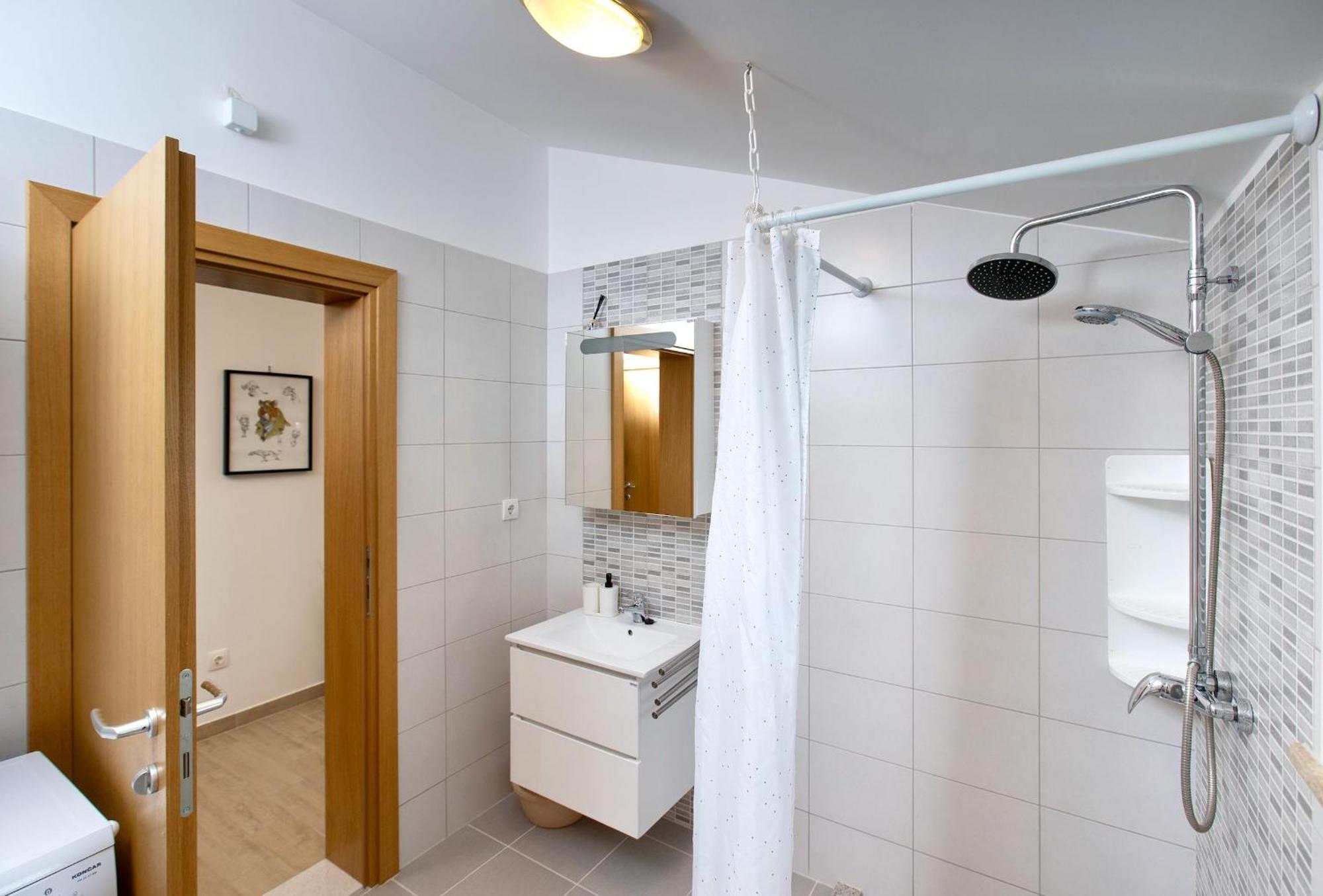 Apartamento Goldfinch Estate Banjole Habitación foto
